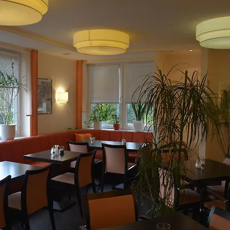 Am Markt Hotel 3*