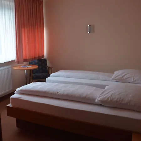 Am Markt 3* オイテン