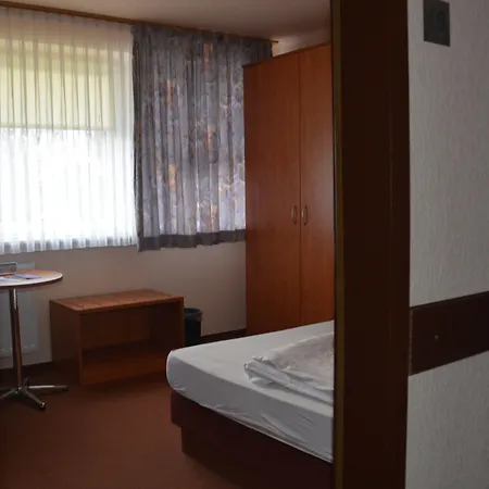 ホテル Am Markt 3*